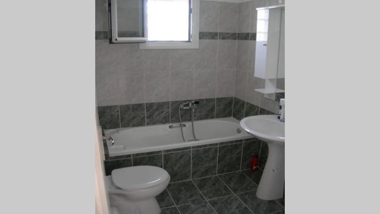 Theasis House Apartman Helmáta Kültér fotó